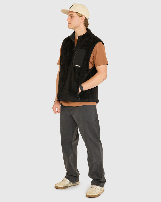 Mens Sherpa Vest | Black | MENS | TOPS | FLEECE AND HOODIES | VEST | SHERPA | DHaRCO | MTB | Image 5 of 6