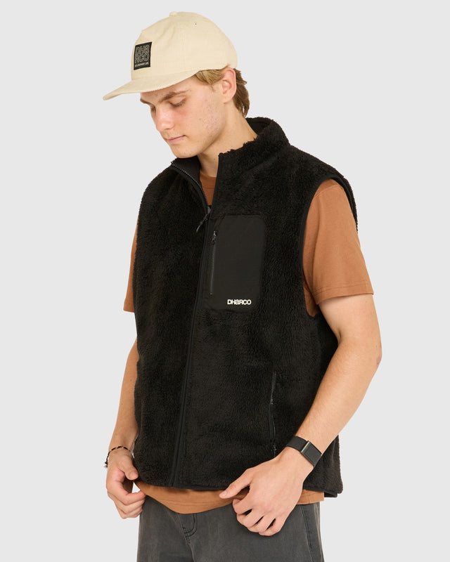 Mens Sherpa Vest | Black | MENS | TOPS | FLEECE AND HOODIES | VEST | SHERPA | DHaRCO | MTB | Image 3 of 6