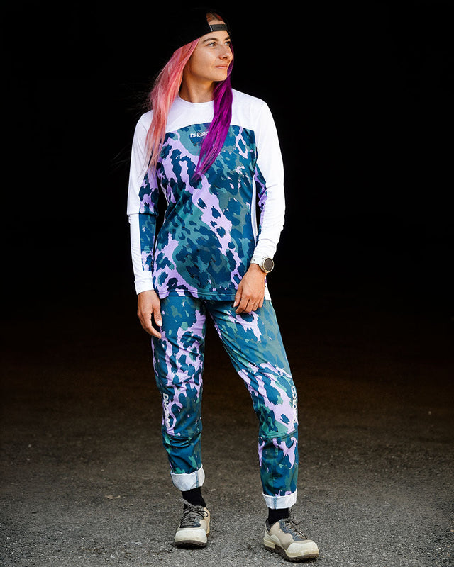 Womens Gravity Pants | Isa Signature - Purple Leopard | WOMENS | BOTTOMS | PANTS | GRAVITY PANTS | DHaRCO | MTB | Image 3 of 6
